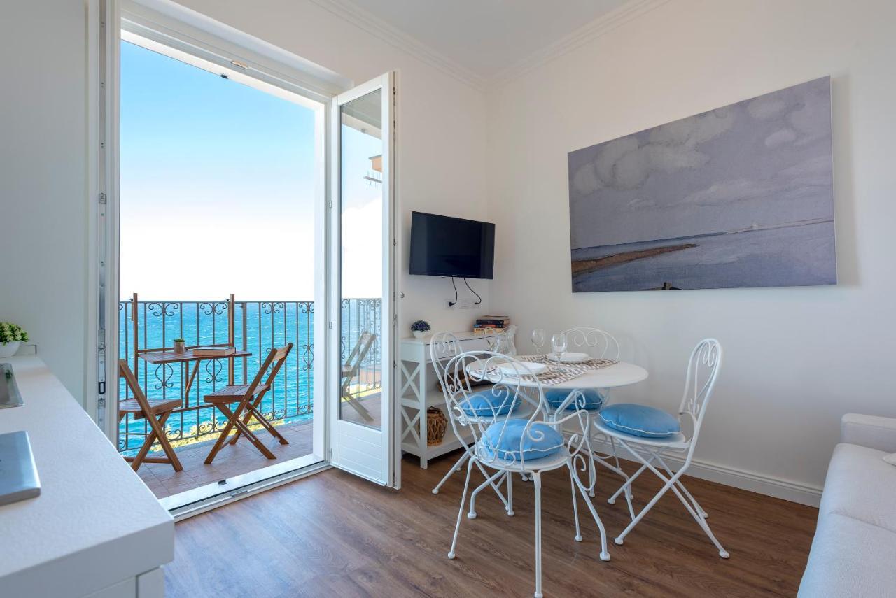 “Cielo E Mare”, Casetta Nel Cuore Del Borgo Antico / “Sky & Sea”, Charming In The Heart Of Old Village Кастелсардо Екстериор снимка