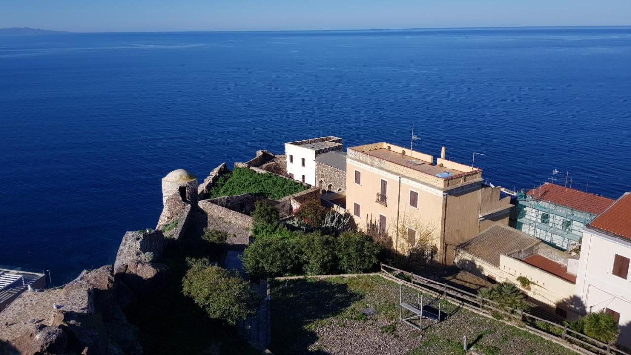 “Cielo E Mare”, Casetta Nel Cuore Del Borgo Antico / “Sky & Sea”, Charming In The Heart Of Old Village Кастелсардо Екстериор снимка